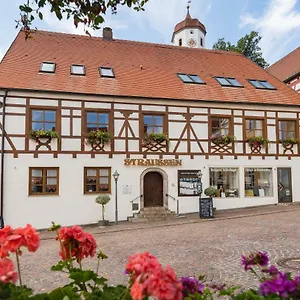 Hotel-restaurant Straussen 3* Harbourg